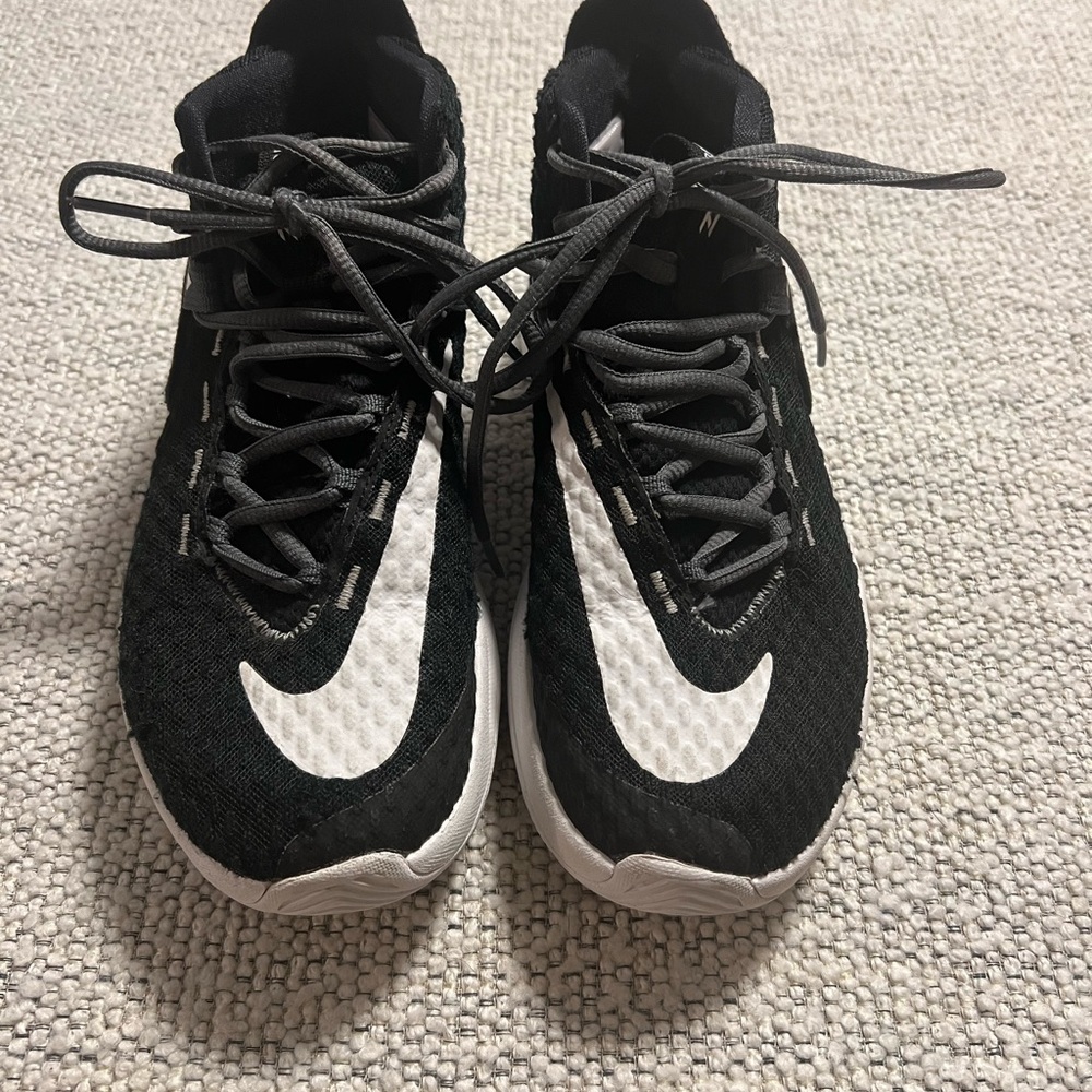 Nike Women’s Air Zoom Rize Black and White Athletic Shoes